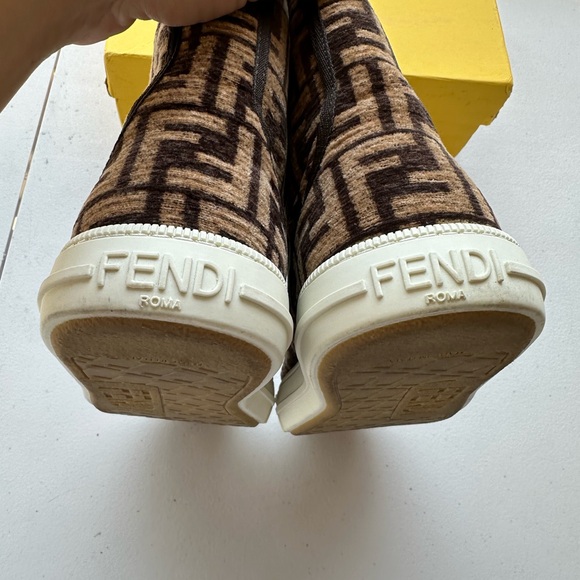 Monogram High-Tops in Brown and Black Fendi - Picture 7 of 10